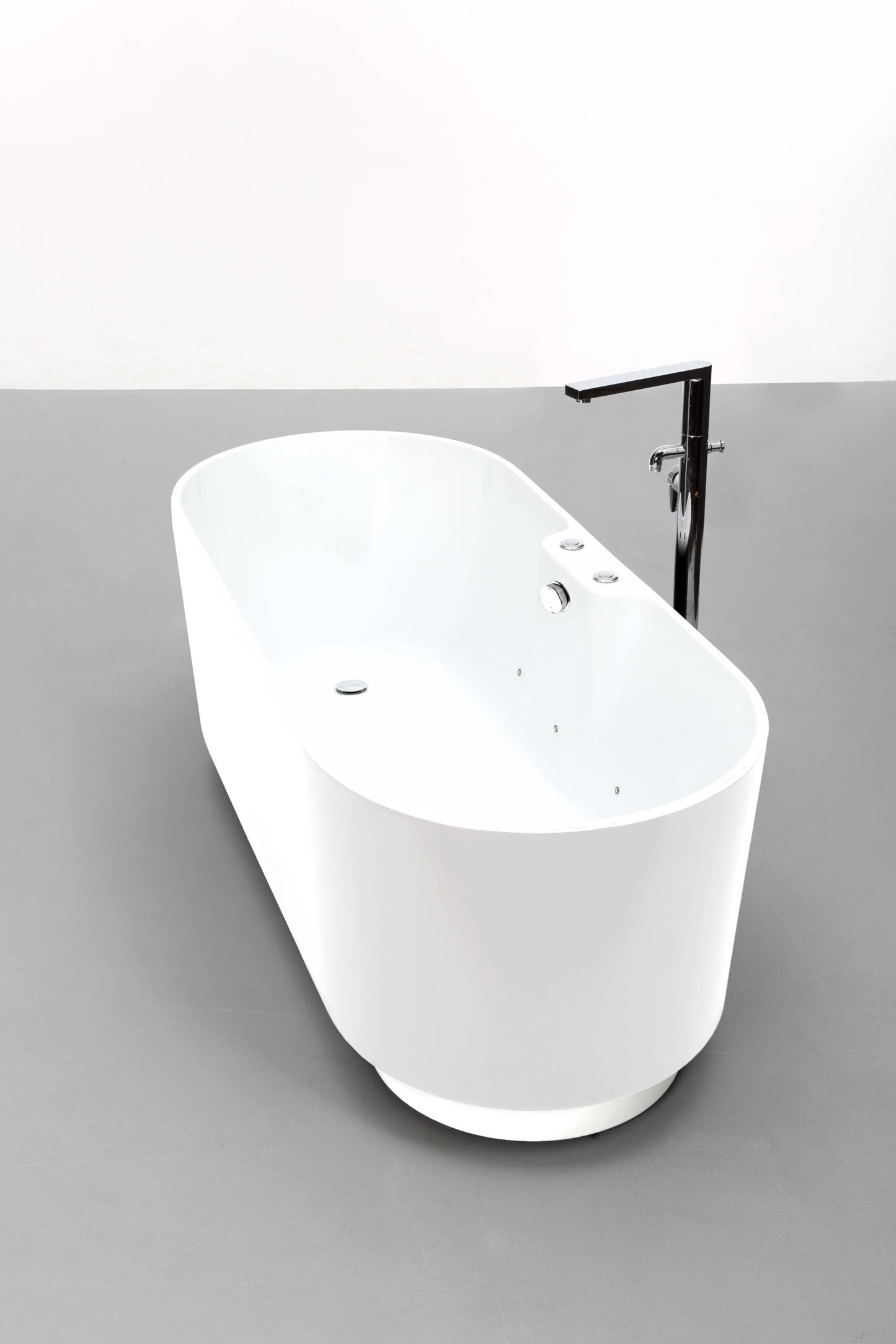 Baignoire Balnéo îlot UKIO white Bulle reconditionnée
