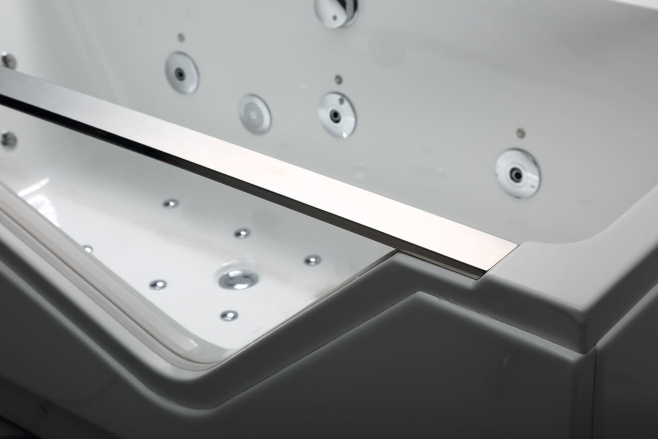 Baignoire Balnéo hublot INDRA Wave reconditionnée