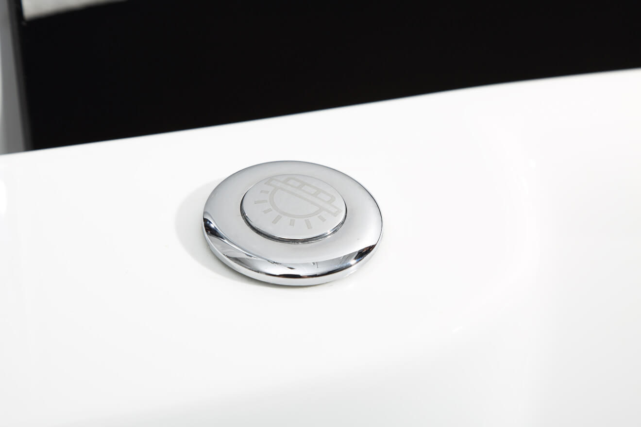 Baignoire Balnéo îlot UKIO white Bulle reconditionnée