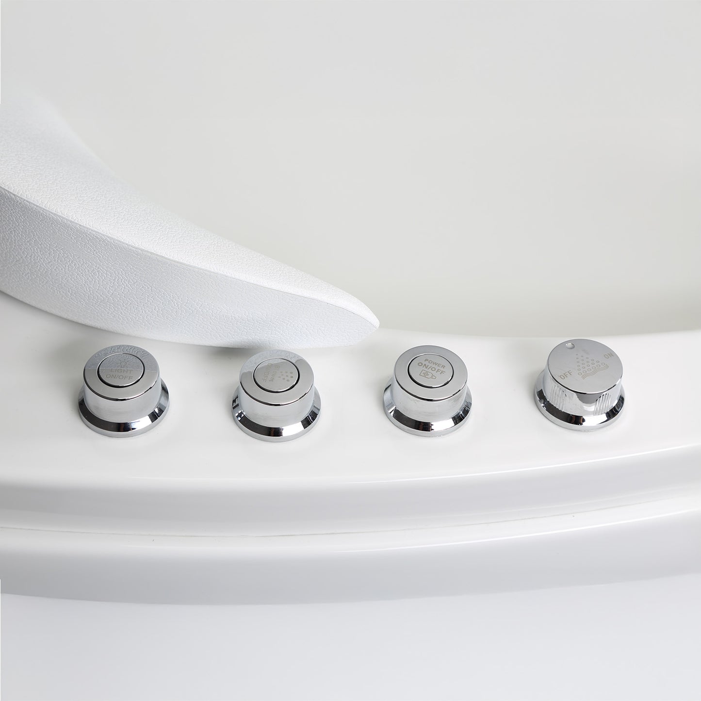 Baignoire balnéo semi-îlot d’angle asymétrique avec hublot Samsara Spalina – vue produit