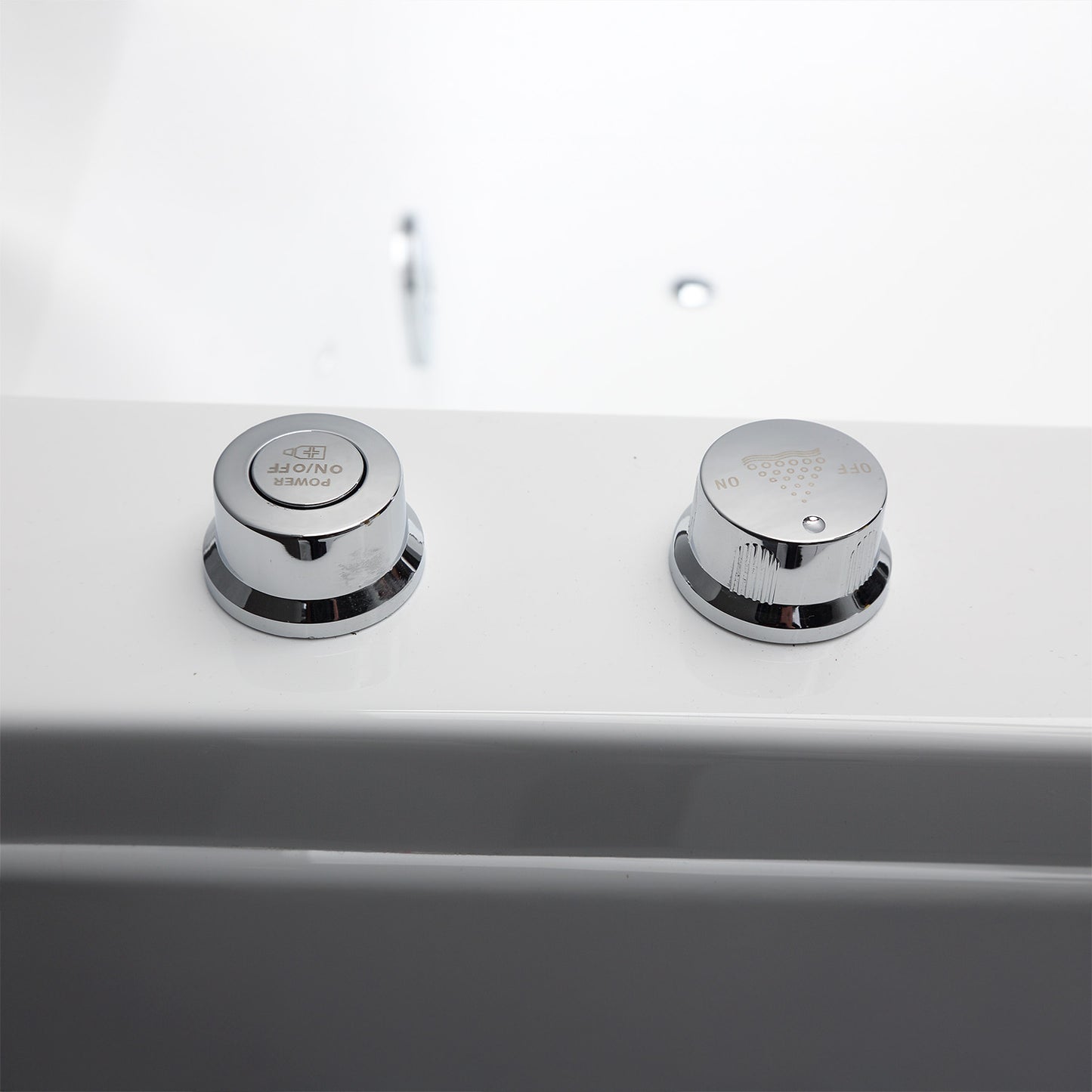 Baignoire balnéo semi-îlot murale d’angle asymétrique Sangha Spalina version gauche – vue produit