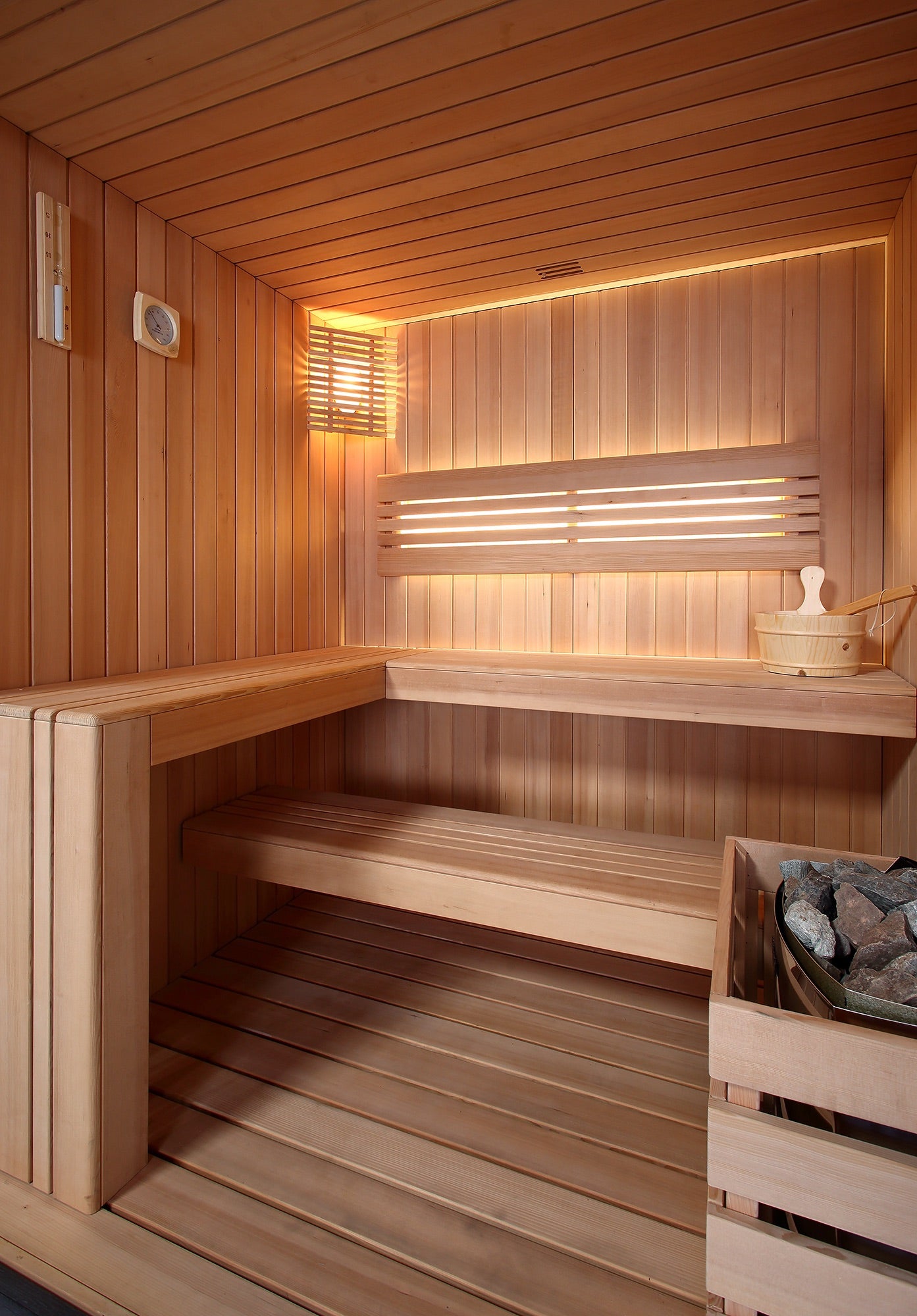 Sauna traditionnel de luxe 4 personnes 180 cm The Cube / Traditional luxury sauna 4 persons 180 cm The Cube / Sauna tradicional de lujo para 4 personas 180 cm The Cube / Sauna tradizionale di lusso per 4 persone 180 cm The Cube / Traditionele luxe sauna voor 4 personen 180 cm The Cube