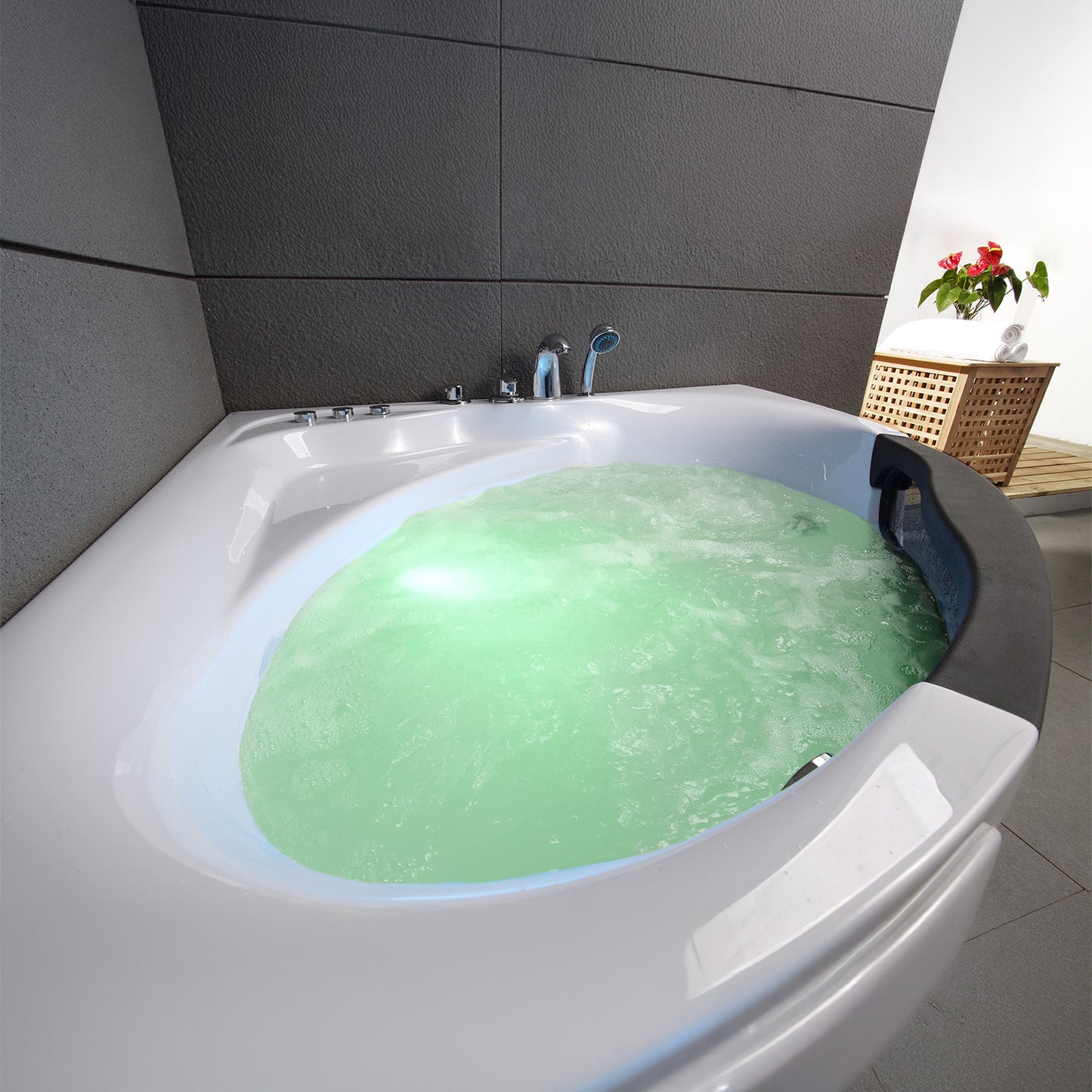 Baignoire balnéo d’angle avec hublot noire et blanche 135 cm Tasmanie Jets / Glass-sided whirlpool bathtub black and white 135 cm Tasmanie Jets / Bañera de hidromasaje esquinera con ojo de buey blanco y negro 135 cm Tasmanie Jets / Vasca idrodromassaggio angolare con oblò bianco e nero 135 cm Tasmanie Jets / Bubbelbad met patrijspoort zwart en wit 135 cm Tasmanie Jets