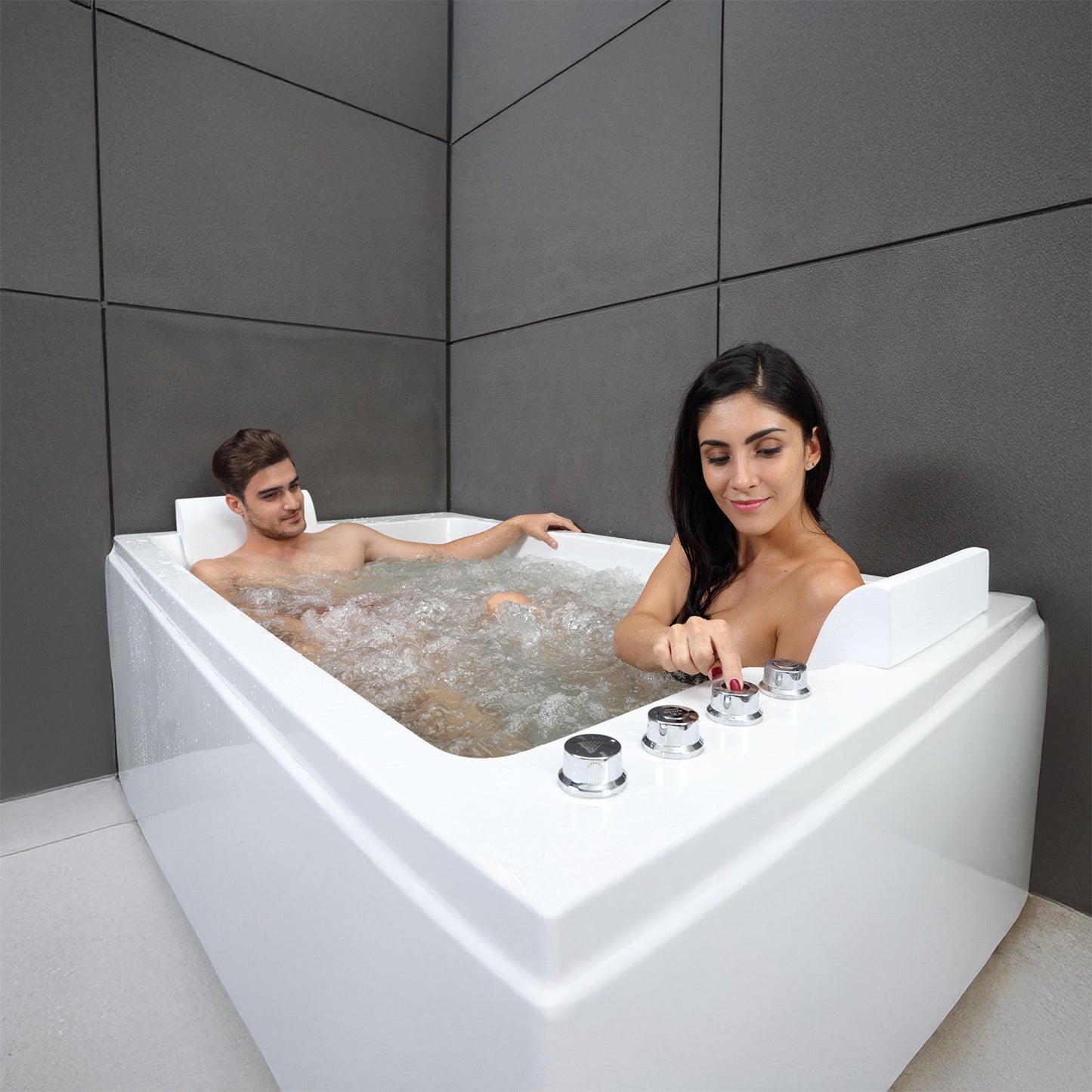 Baignoire balnéo deux personnes blanche 170 cm Cetana duo Wave / Rectangular 2-person whirlpool bathtub white 170 cm Cetana duo Wave / Bañera de hidromasaje doble blanco 170 cm Cetana duo Wave / Vasca idromassaggio 2 posti rettangolare bianco 170 cm Cetana duo Wave / Rechthoekig 2-persoons bubbelbad wit 170 cm Cetana duo Wave