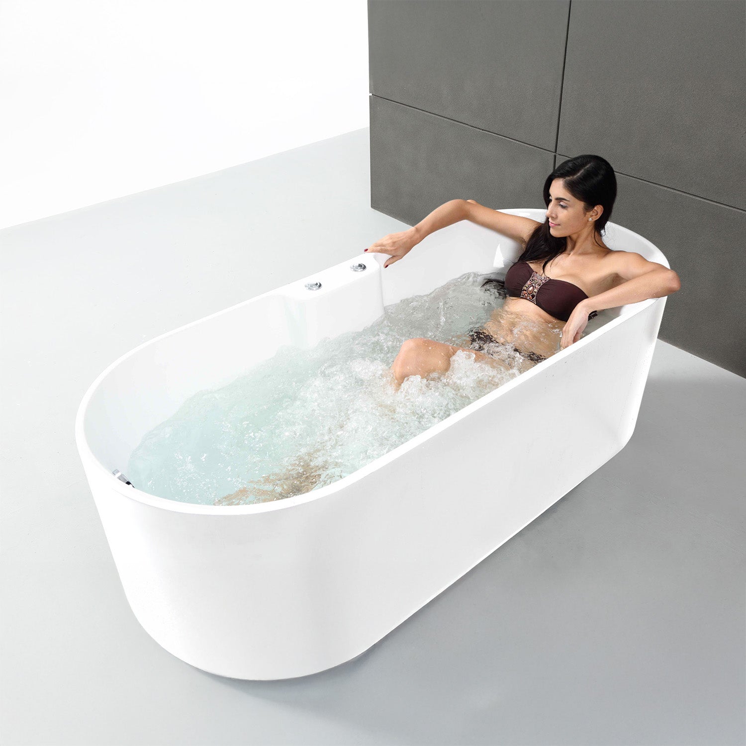 Vue principale de la baignoire balnéo îlot ovale Ukio white Bulle blanche